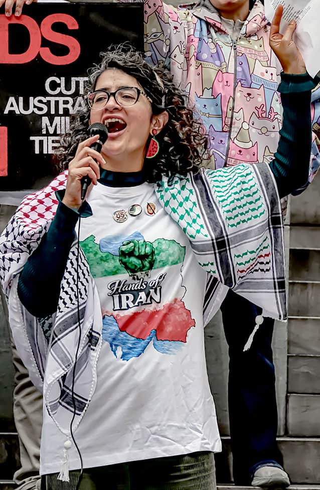 سپیده سجادی